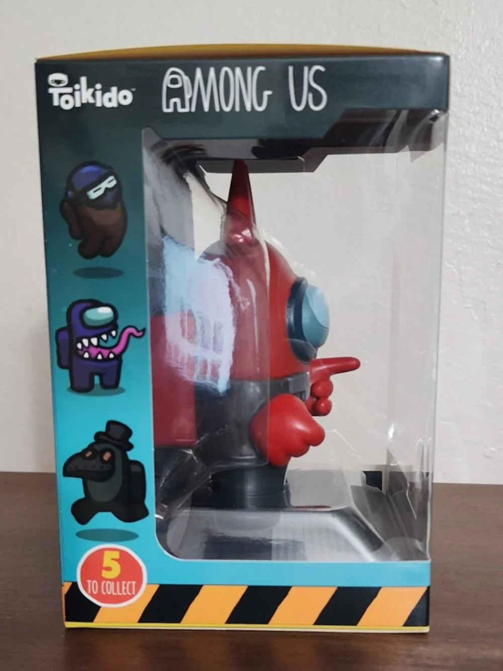 Toikido Amoung Us Red Crewmate Wearing Devil Horns